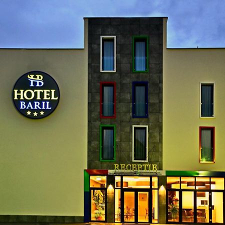 Hotel Baril Haţeg Exterior foto